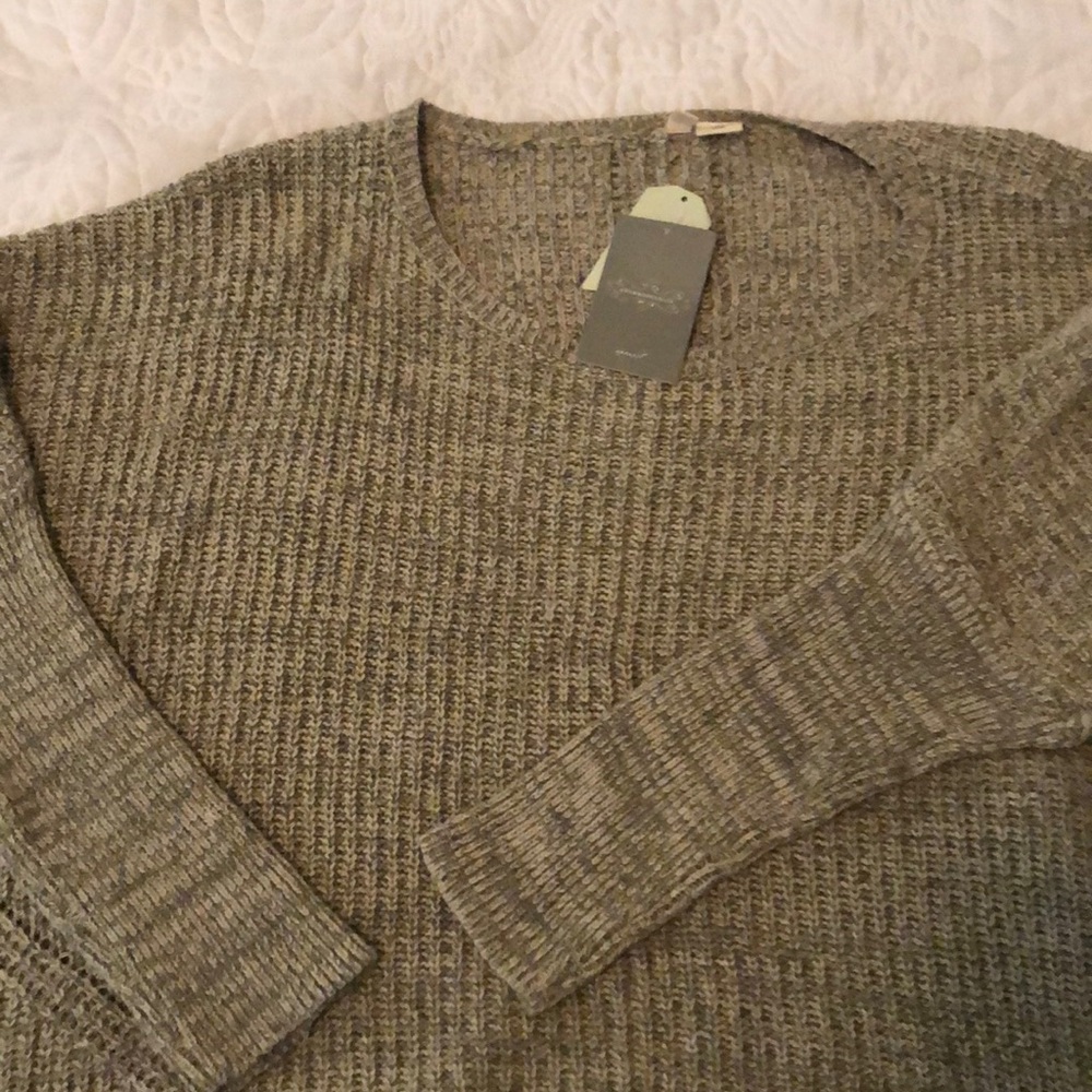 Anthropologie Sweater Medium